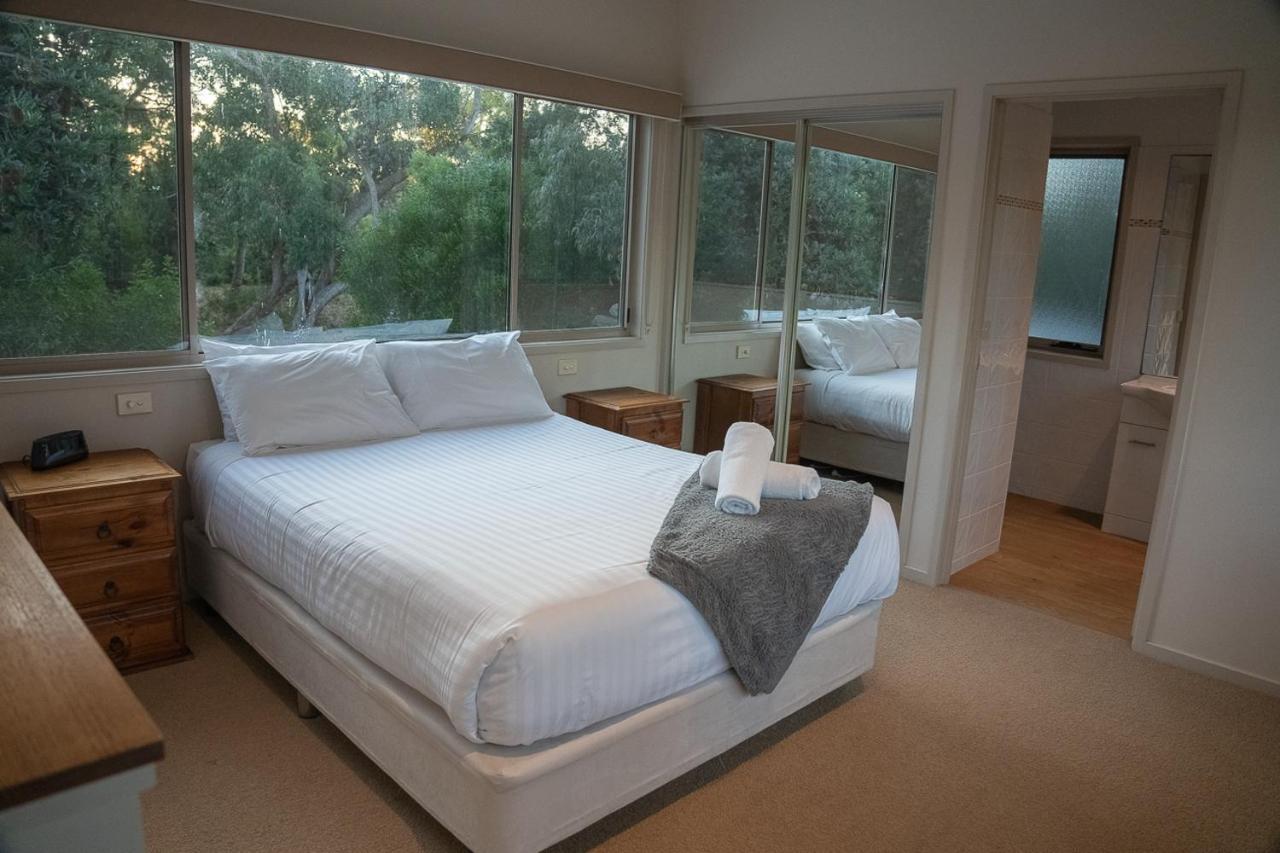 Waterfront Retreat At Wattle Point Villa Forge Creek Buitenkant foto